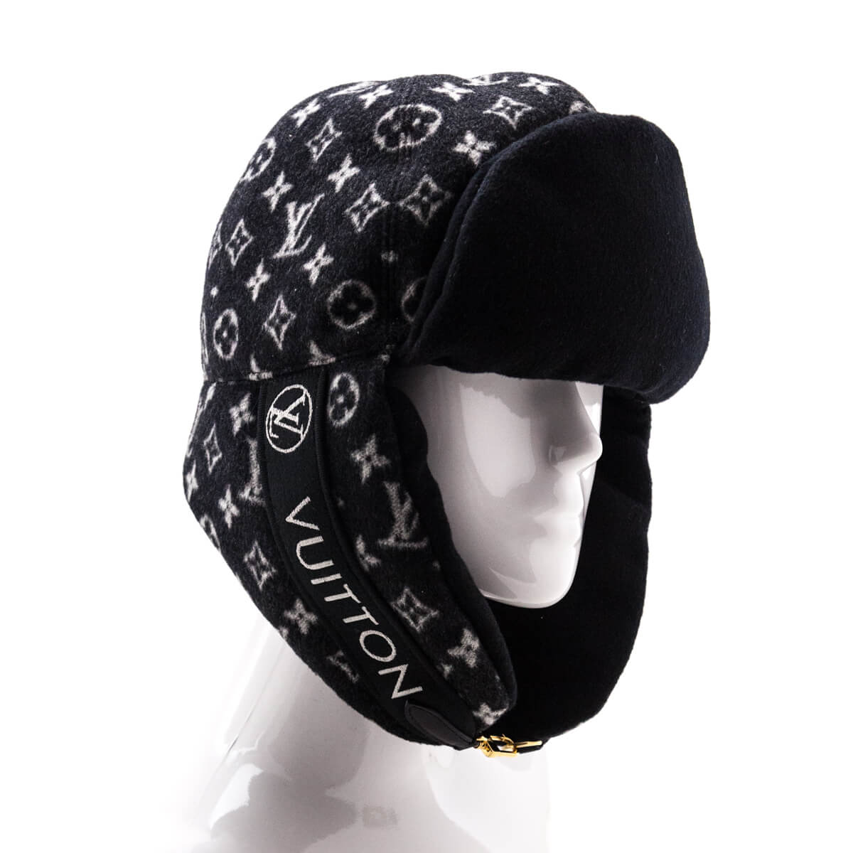 Louis Vuitton Black Wool Monogram Chapka Carry On Hat