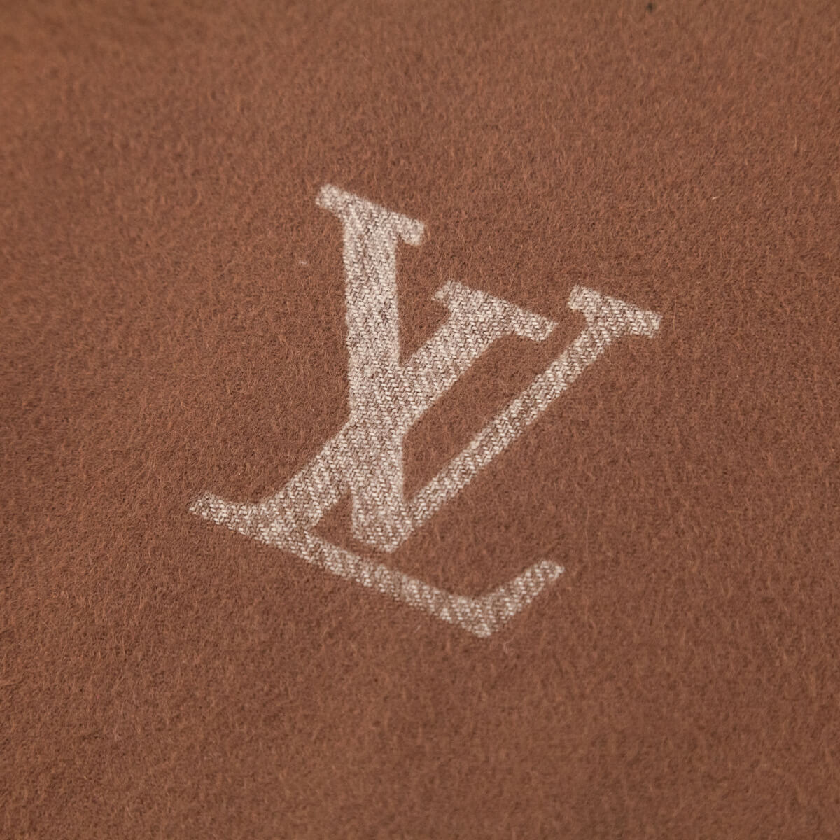 Louis Vuitton Brown Cashmere Jhelam Scarf