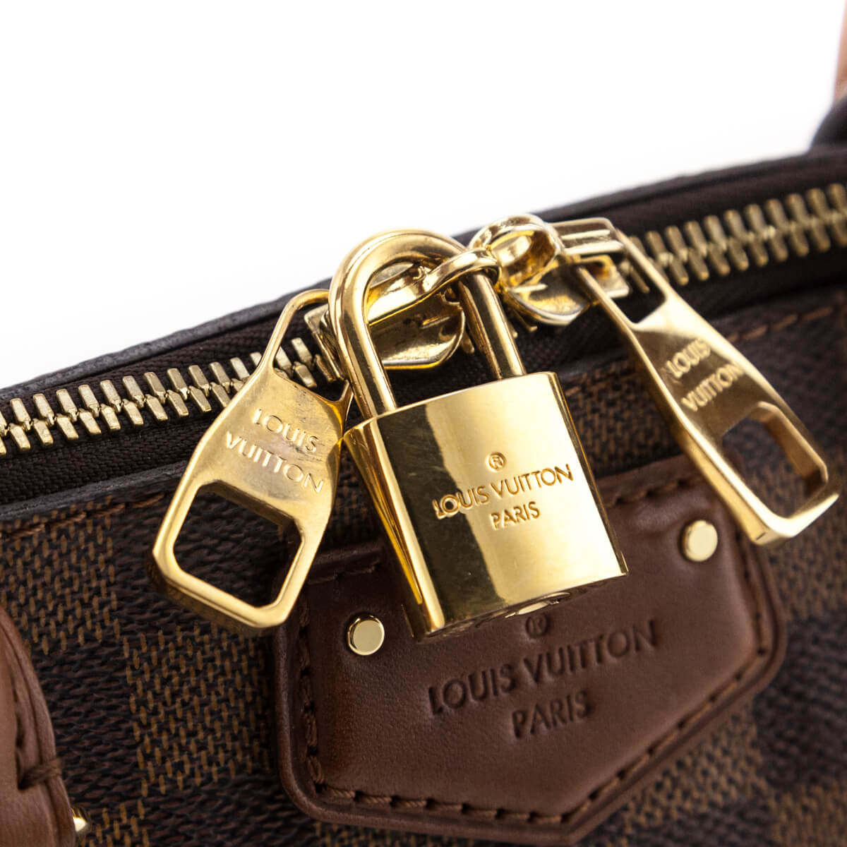 Louis Vuitton Damier Ebene Belmont Bag