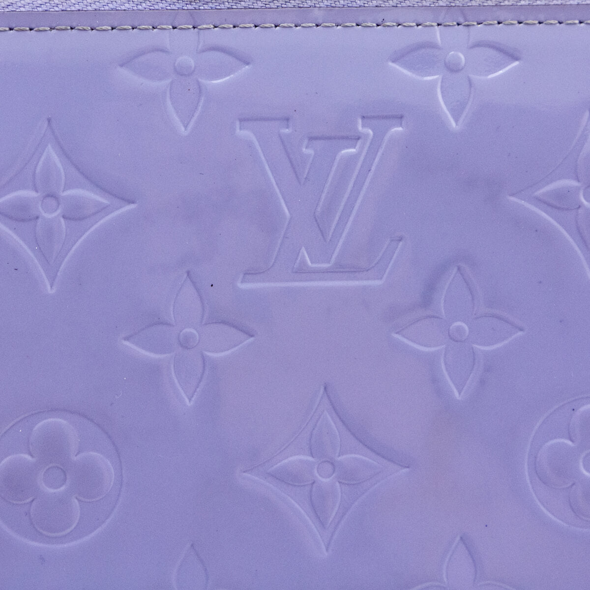 Louis Vuitton Lilac Monogram Vernis Zippy Wallet