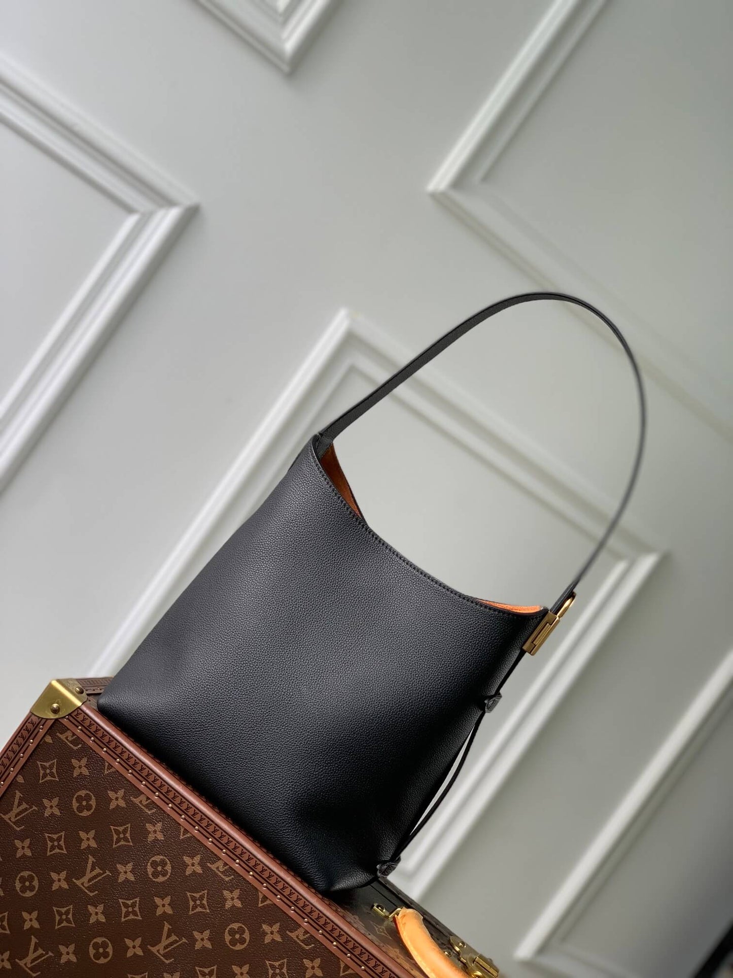 Louis Vuitton M25352 Low Key Hobo PM Black