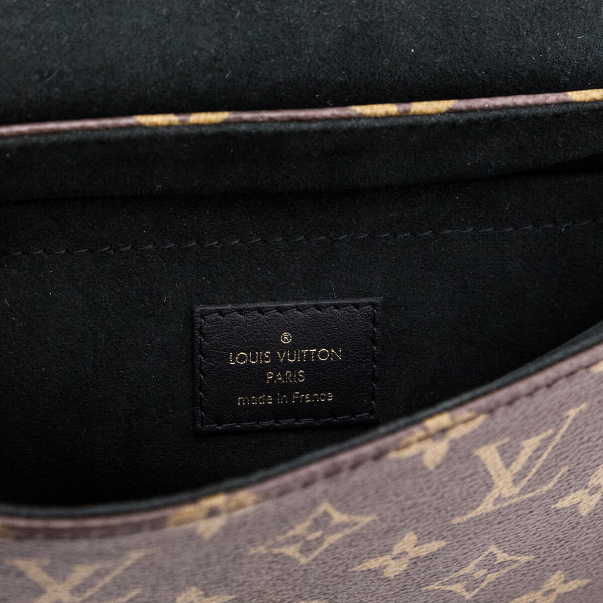 Louis Vuitton Monogram Black Locky BB