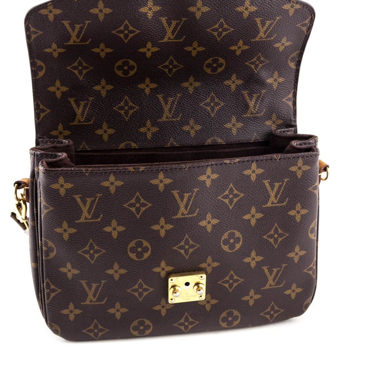 Louis Vuitton Monogram Pochette Metis