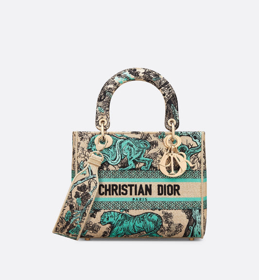 Medium Luxury Dioriviera Lady D-Lite Bag Raffia With Aquamarina Toile De Jouy Sauvage Embroidery
