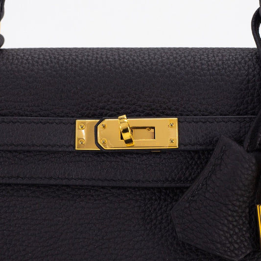 Luxury Hermes Kelly 25 Noir - A Stamp