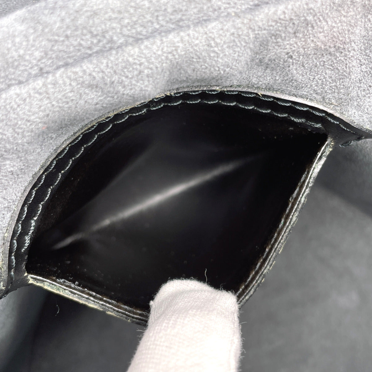 Louis Vuitton Cannes Vanity Bag Epi Leather