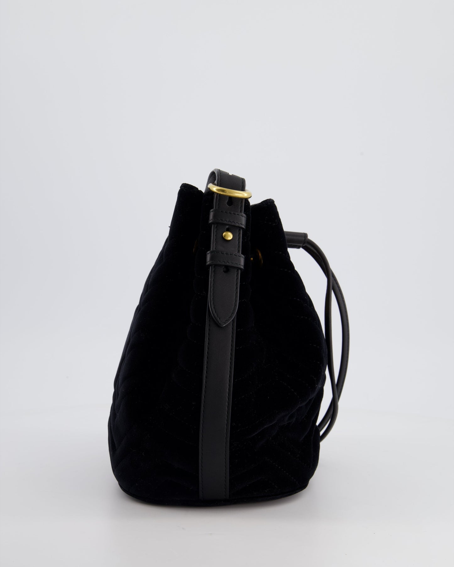 Luxury Gucci Trending 2025 Black Velvet GG Marmont Bucket Bag with Gold Hardware