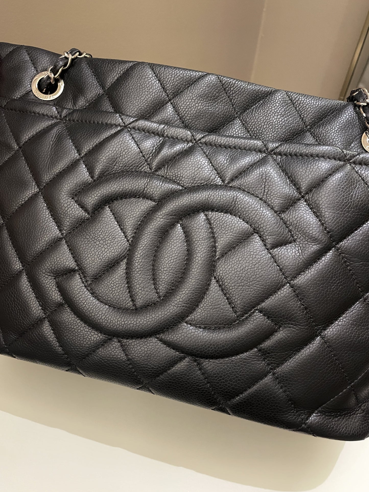 Luxury Chanel Timeless CC Shopping Tote Black Caviar