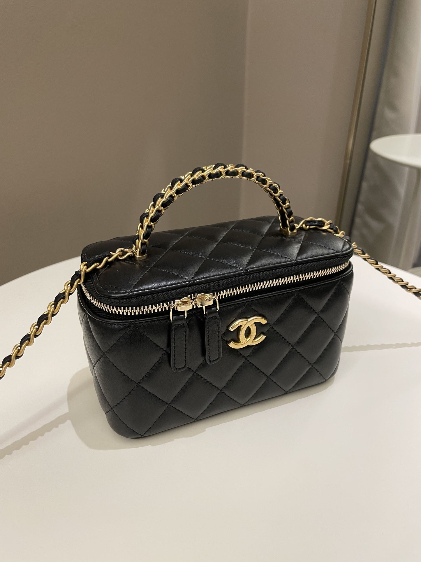 Luxury Chanel Top Handle Quilted Mini Vanity Rectangular Black Lambskin