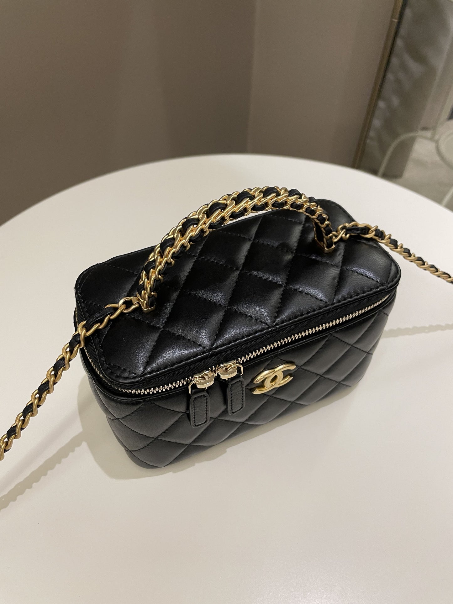 Luxury Chanel Top Handle Quilted Mini Vanity Rectangular Black Lambskin