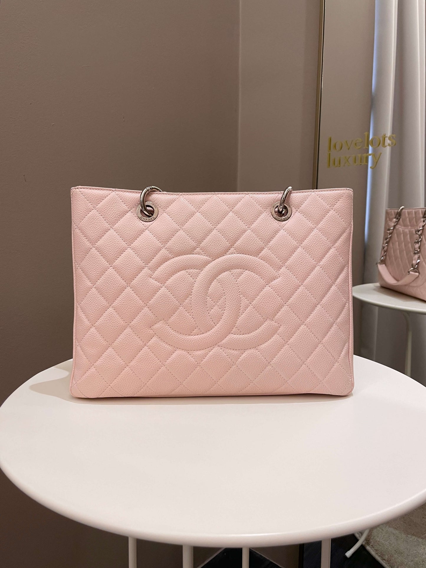 Luxury Chanel Classic Quilted GST Light Pink Caviar