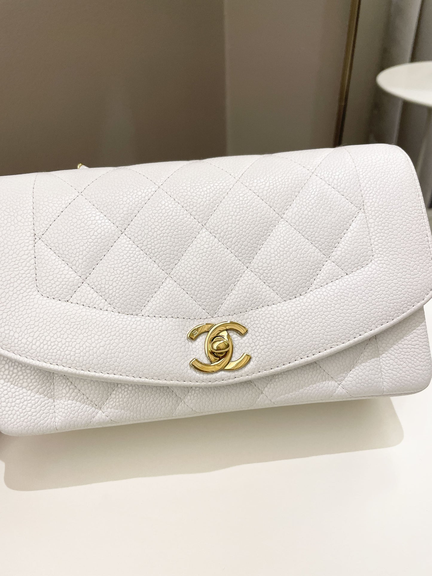 Luxury Chanel Vintage Quilted Diana Flap Bag White Caviar