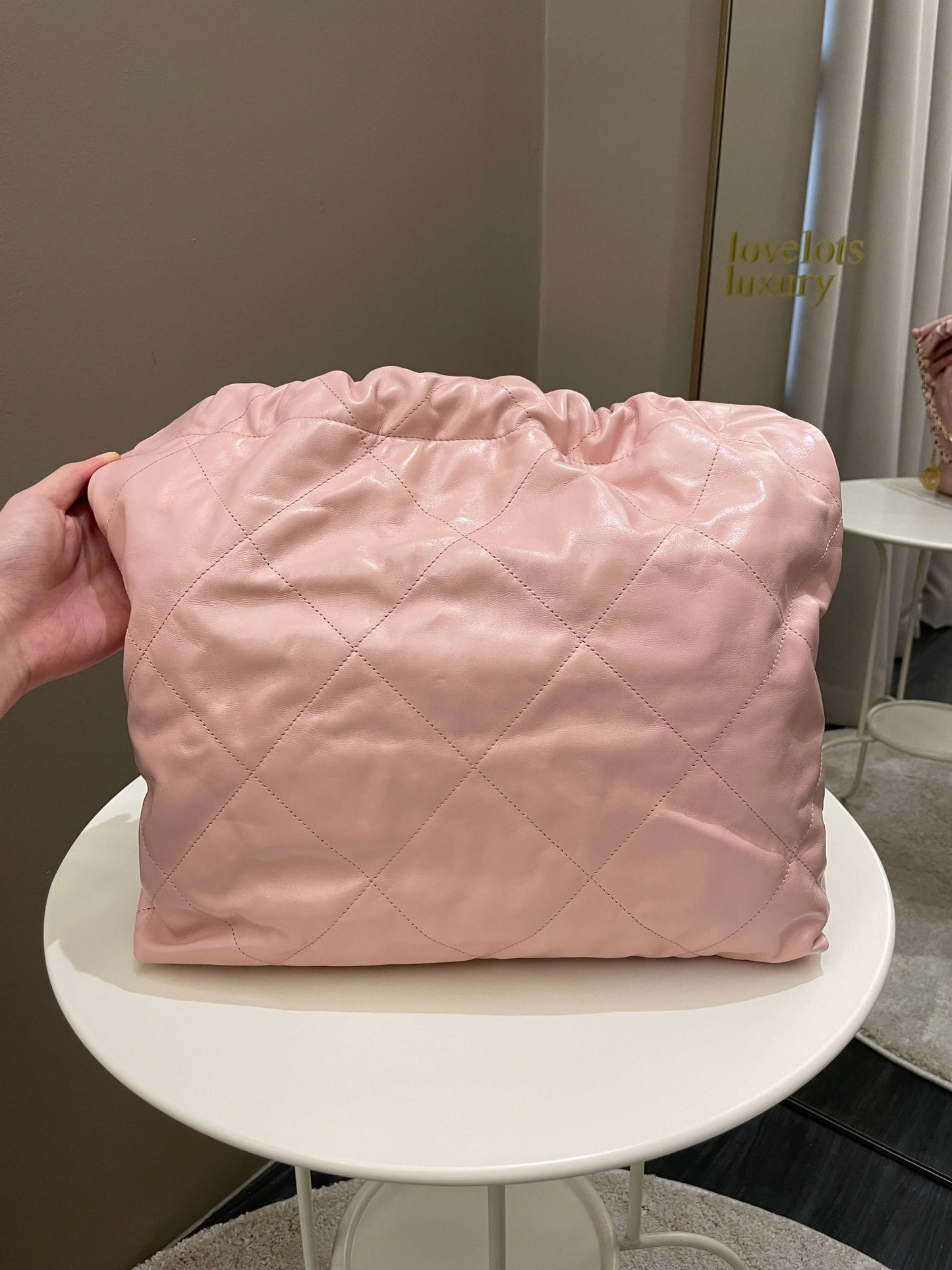 Luxury Chanel 22 Medium Nude Pink Calfskin