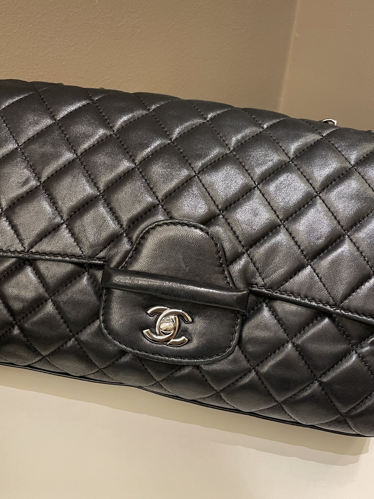 Luxury Chanel Quilted Jumbo Coco Loop Flap  Black Lambskin