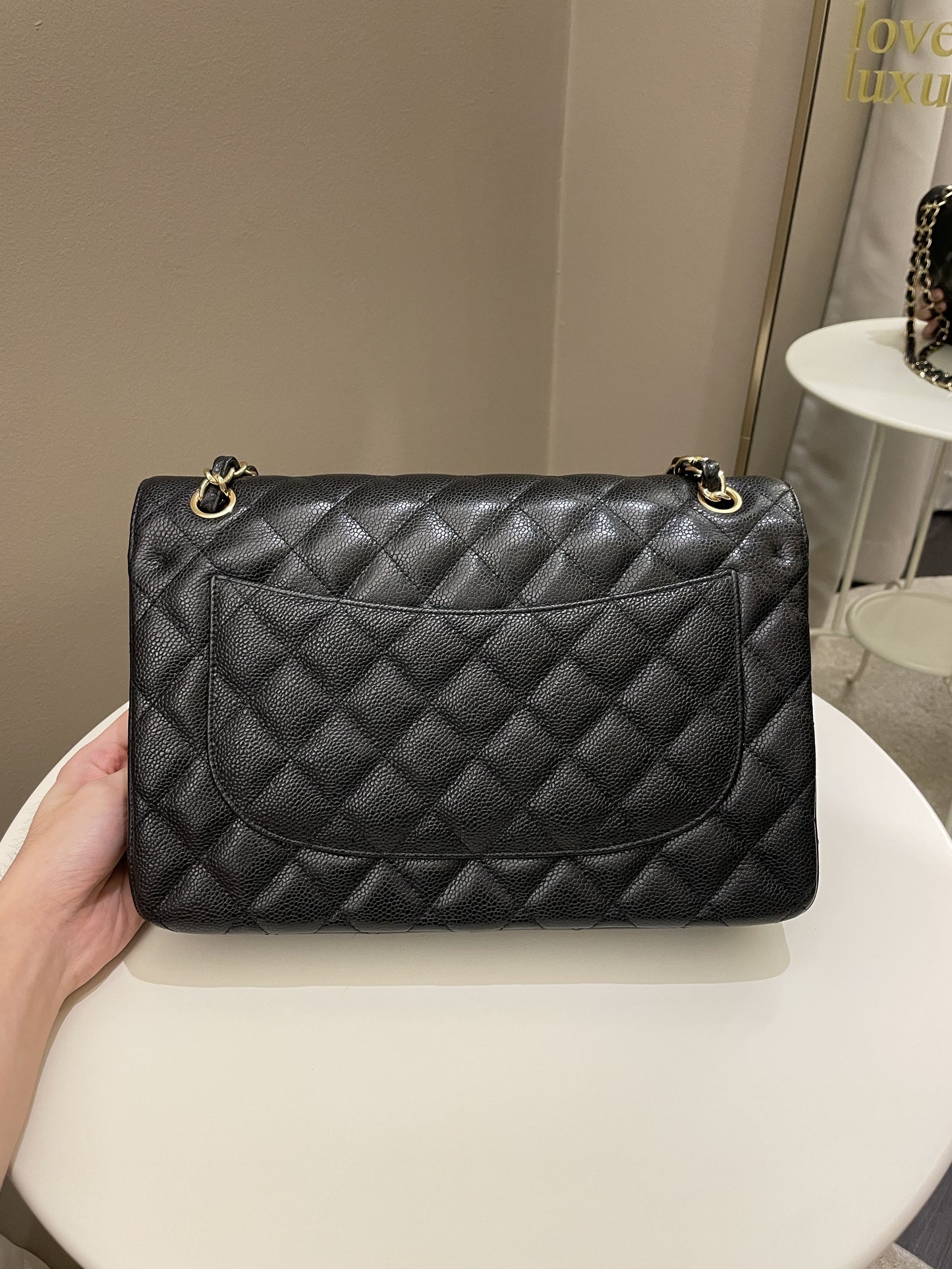 Luxury Chanel Classic Jumbo Double Flap Black Caviar