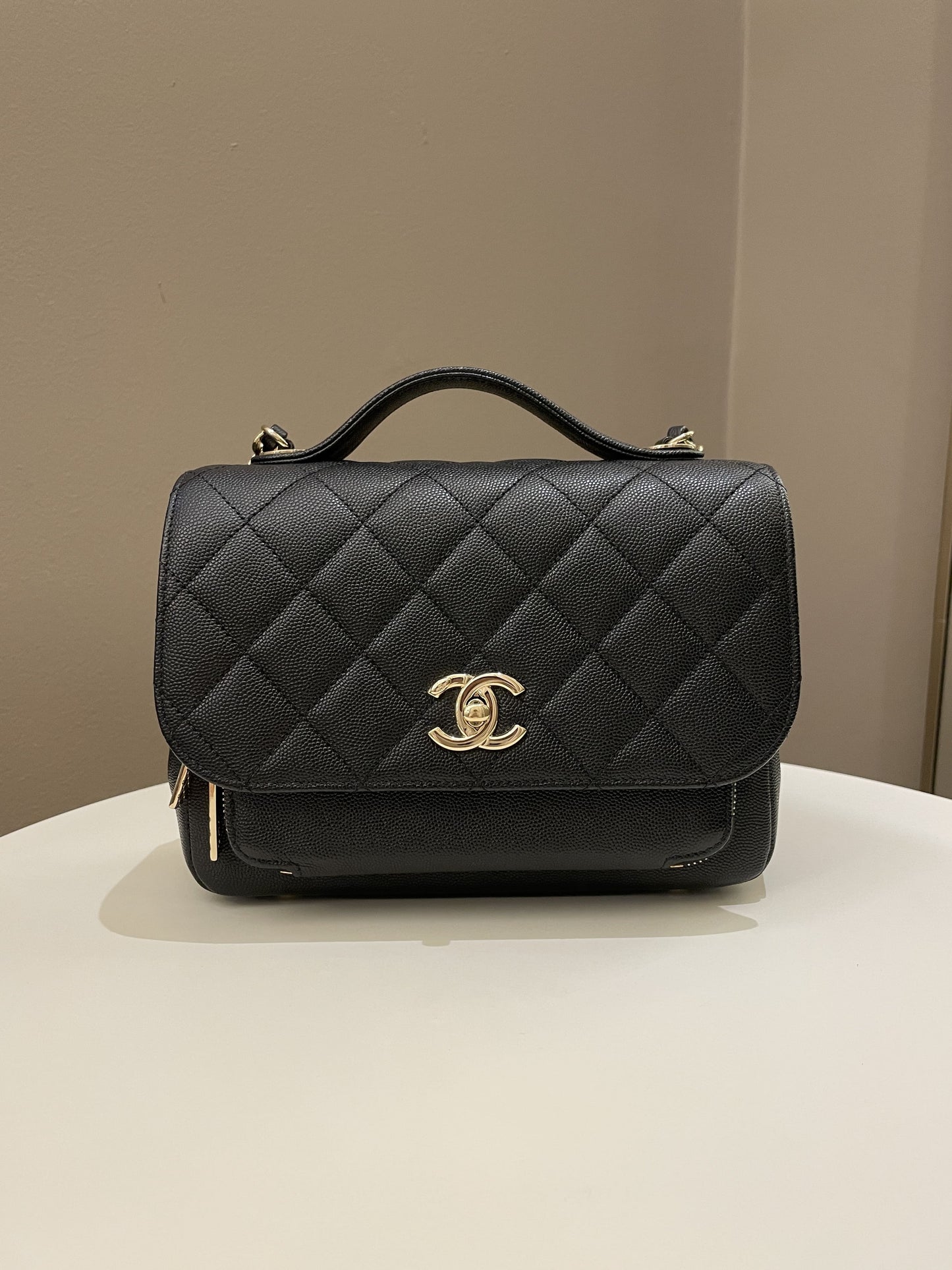 Luxury Chanel Business Affinity Flap Black Caviar