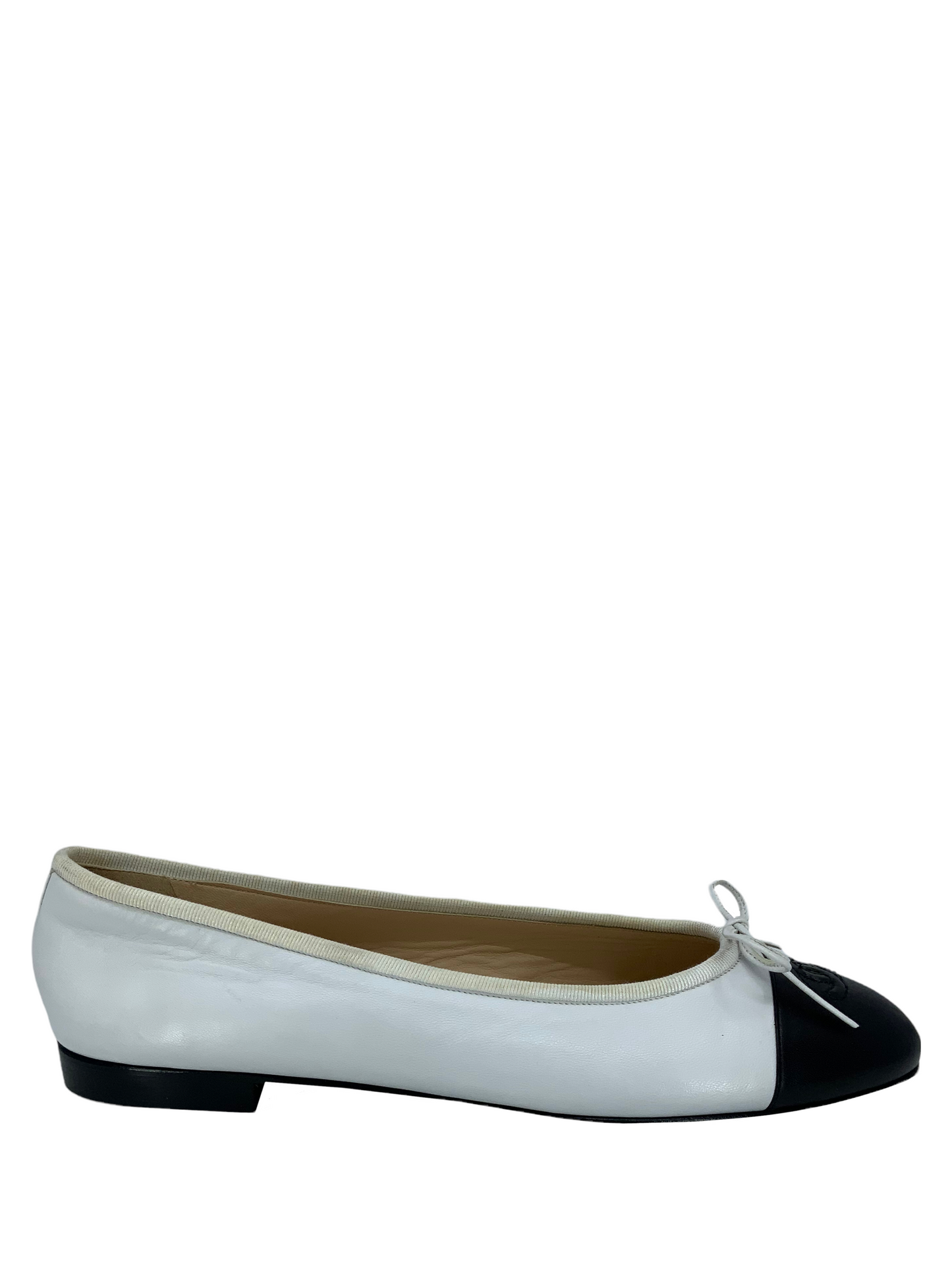 Chanel CC Cap Toe Leather Ballet Flats Size 11