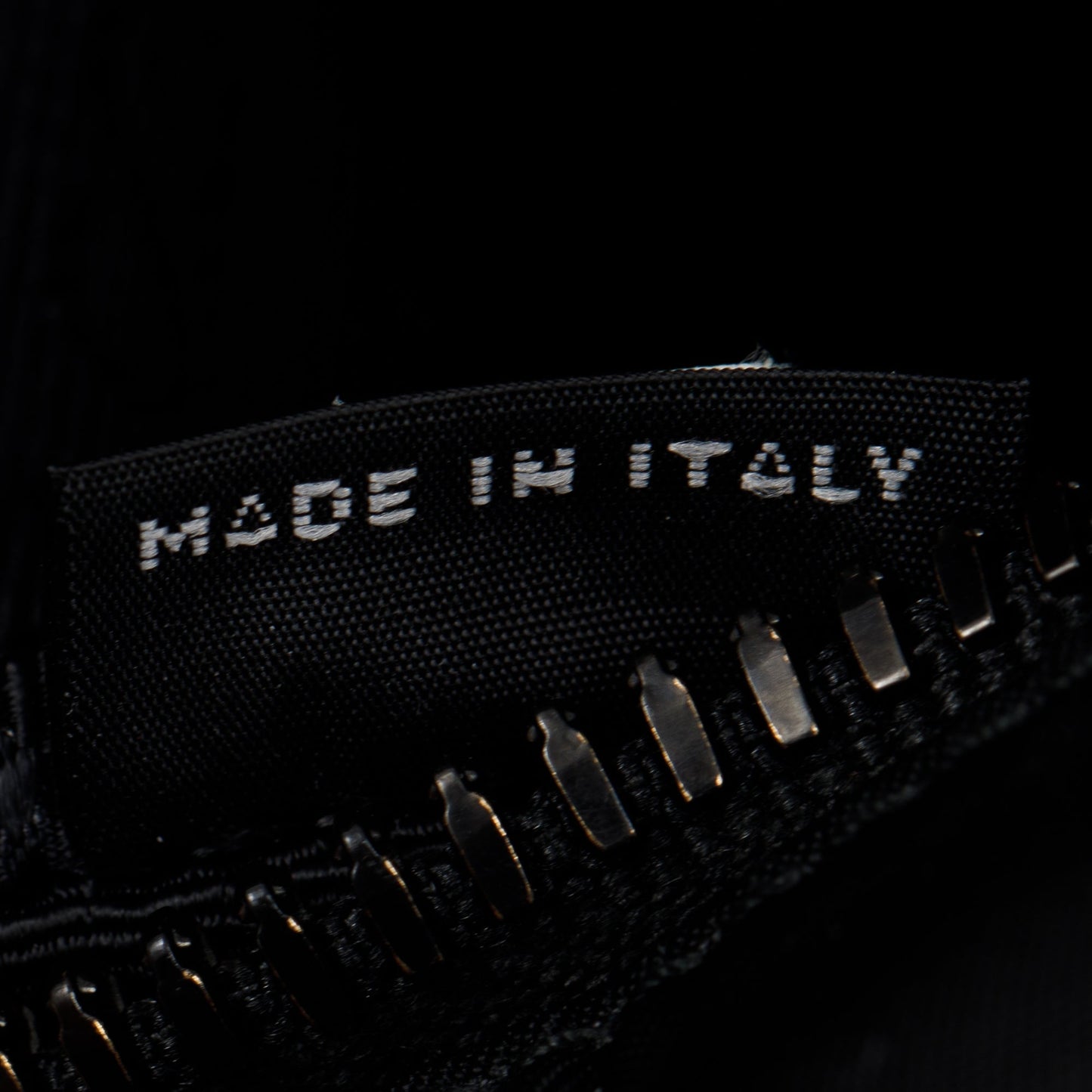 Prada Black Re-Edition 2000 Nylon Messenger Bag