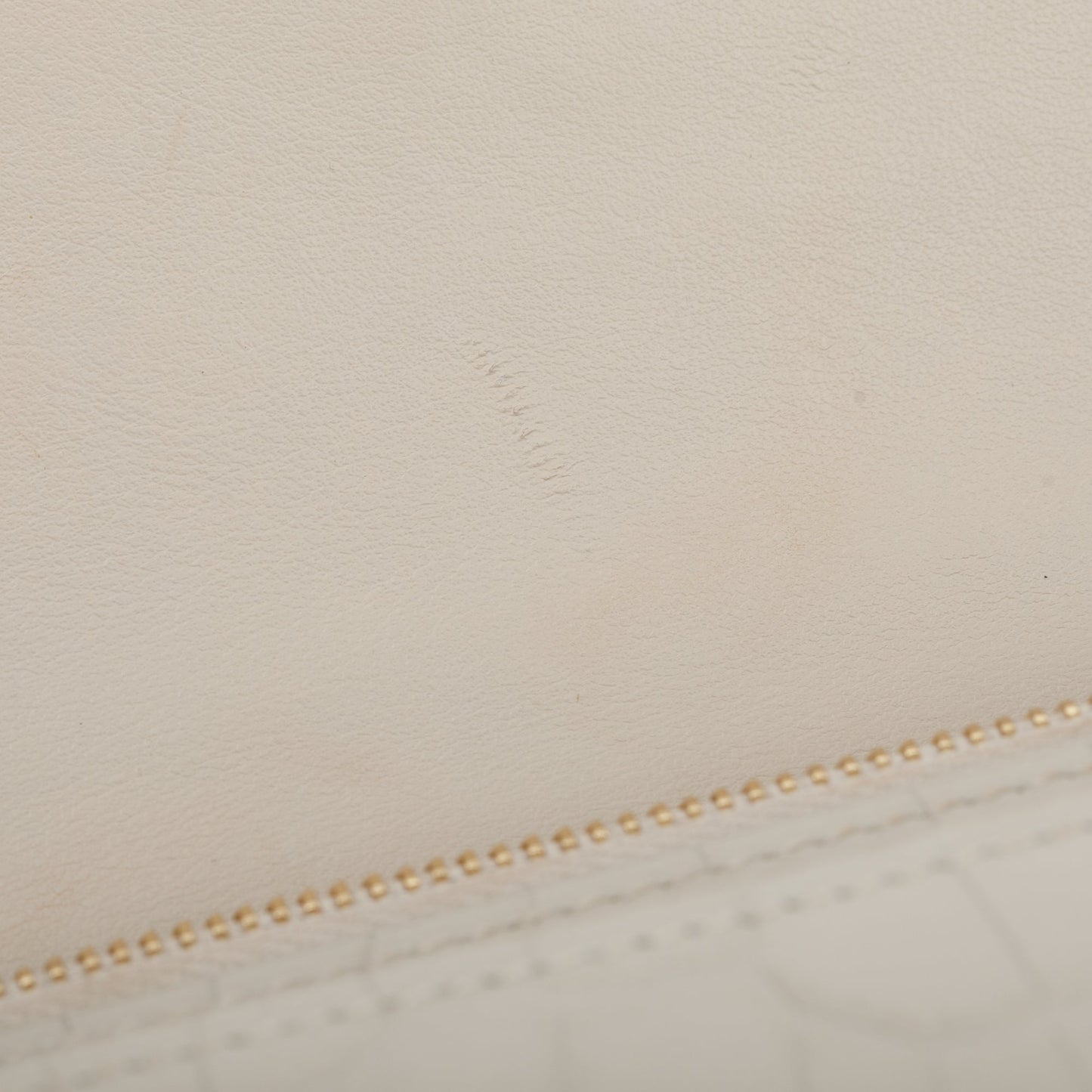 Saint Laurent 2022 White Crocodile Embossed Sunset Chain Wallet