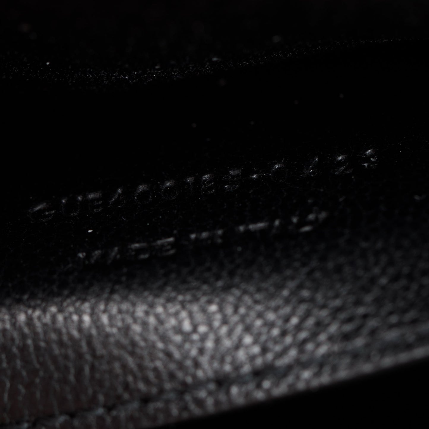 Saint Laurent 2023 Beige Grained De Poudre Medium Envelope Shoulder Bag