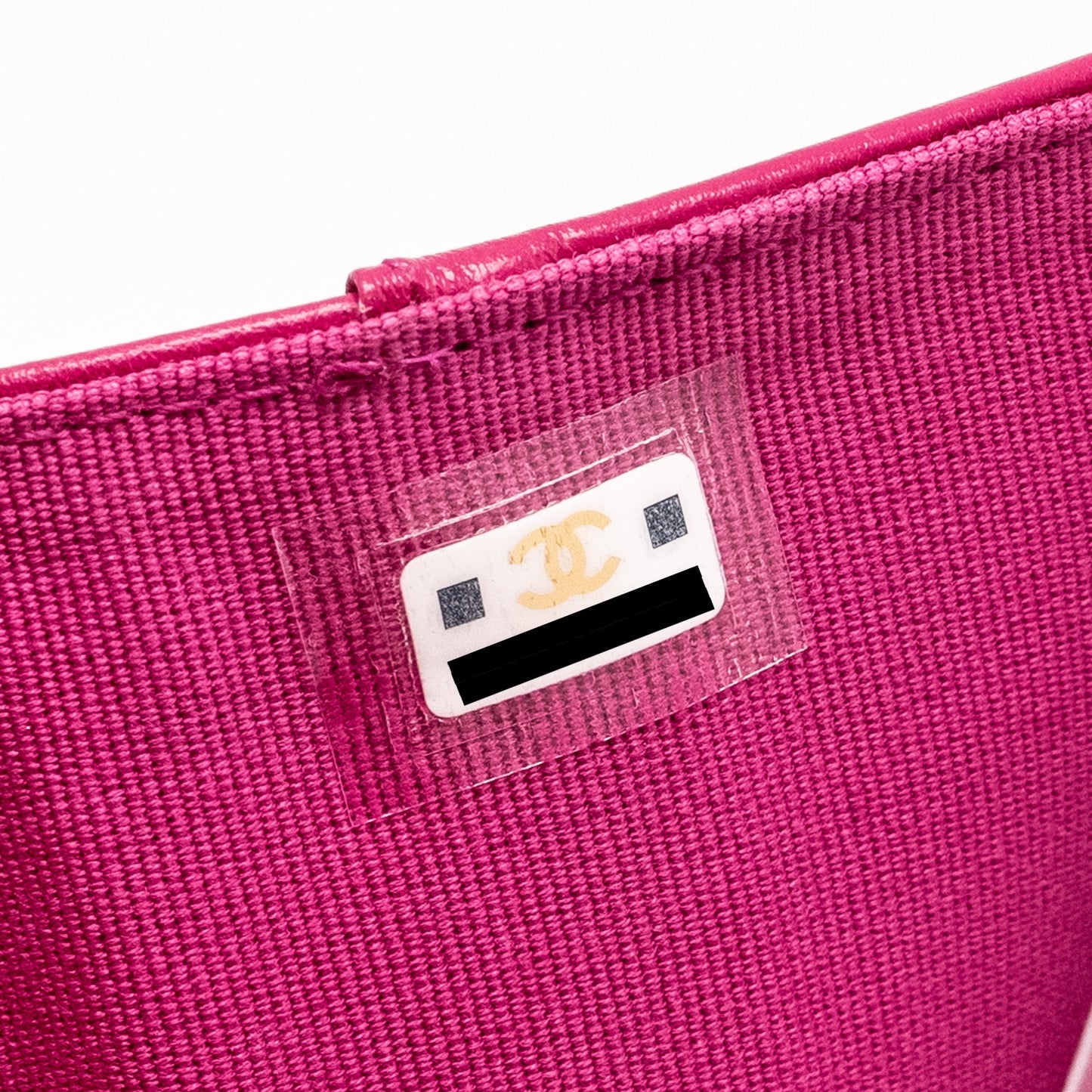 Chanel Matelasse Bi-fold Wallet Caviar Dark Pink LGHW (Microchip)