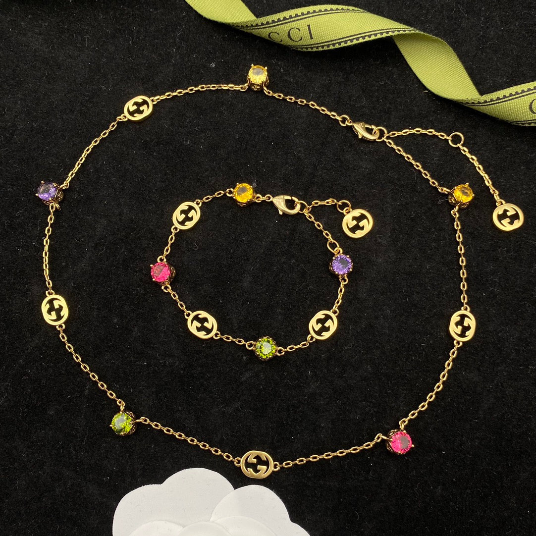 Luxury Gucci INTERLOCKING G BRACELET GEMSTONES