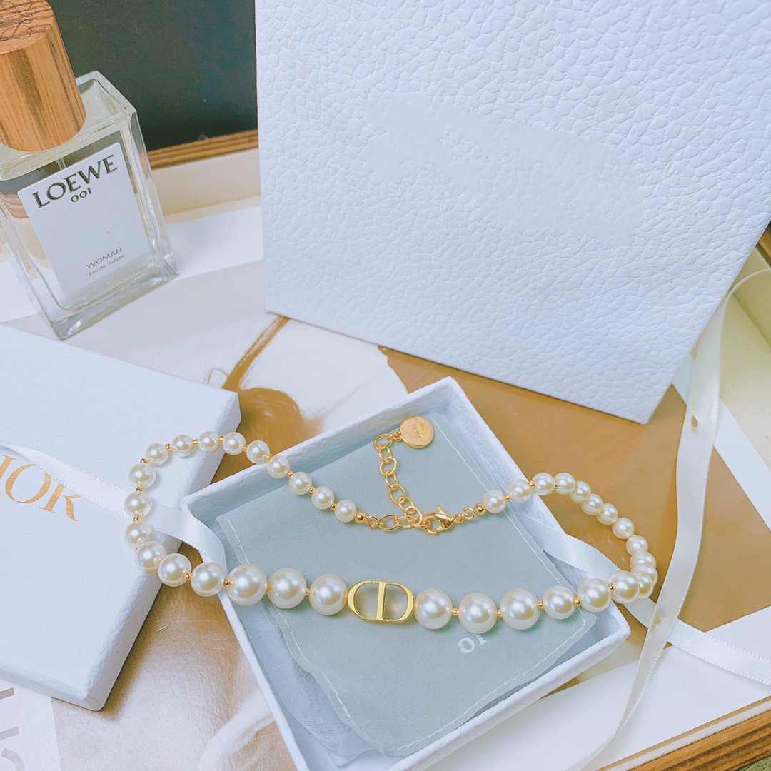 Luxury DiorPEARL NECKLACE