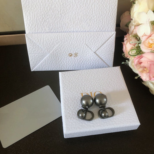 Luxury DiorWOMEN'S DESIGNER BLACK EARRINGS