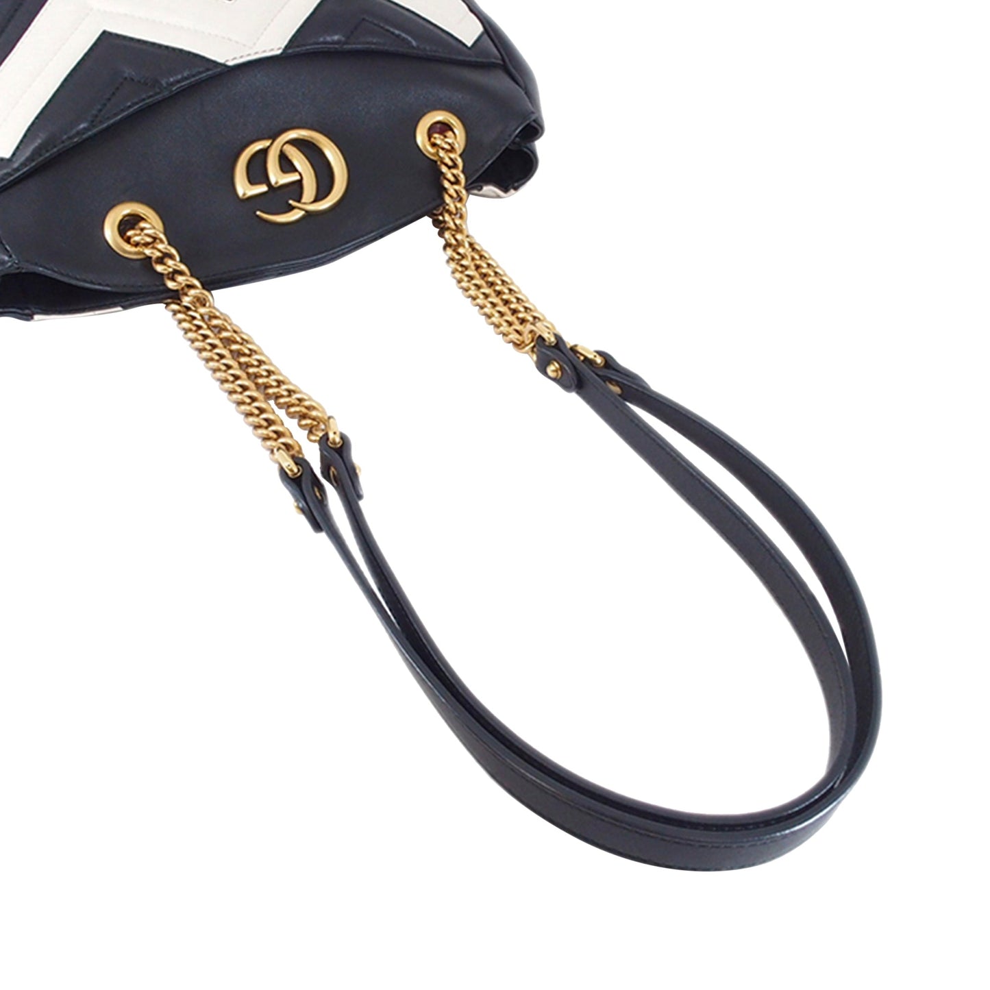 Luxury Gucci Medium GG Marmont Shoulder Bag