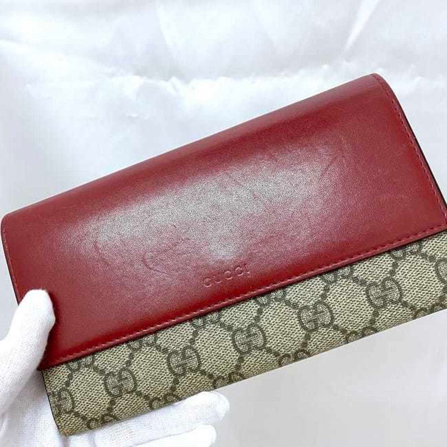 Gucci Gg Supreme  Leather Wallet  ()