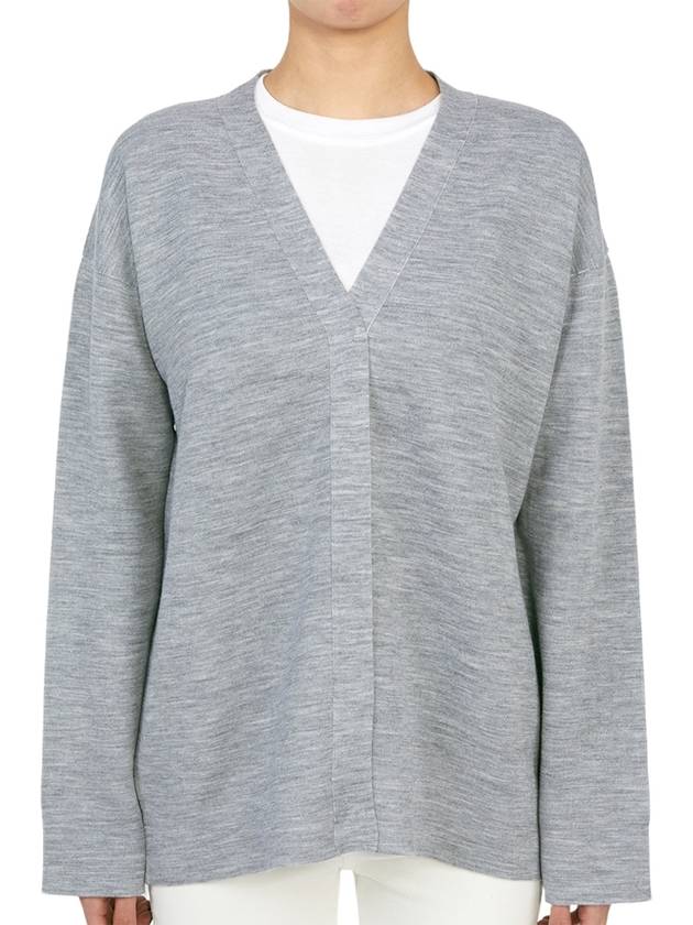 Luxury Fendi Women's FF Motif V-Neck Cardigan Grey