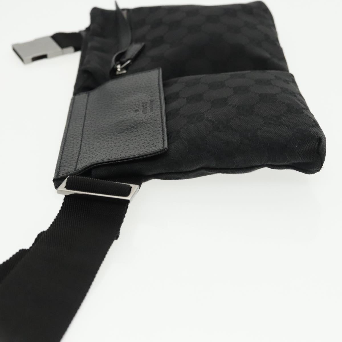 Gucci --  Canvas Shoulder Bag