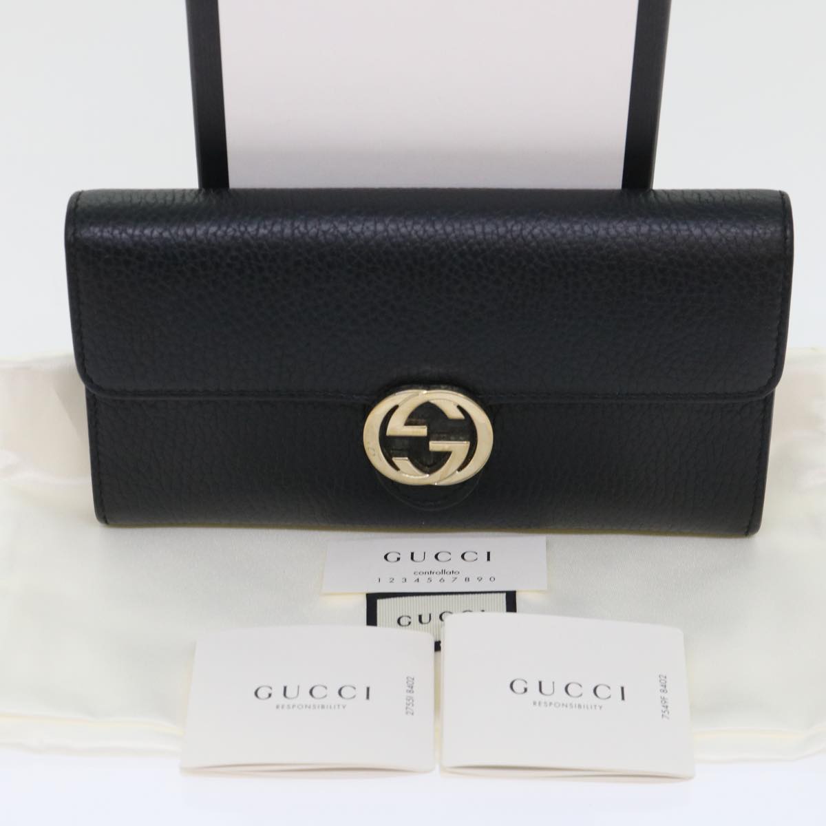 Gucci  Leather Wallet  ()