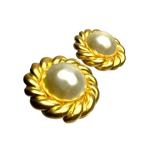 Vintage Chanel Mabe Pearl Earrings
