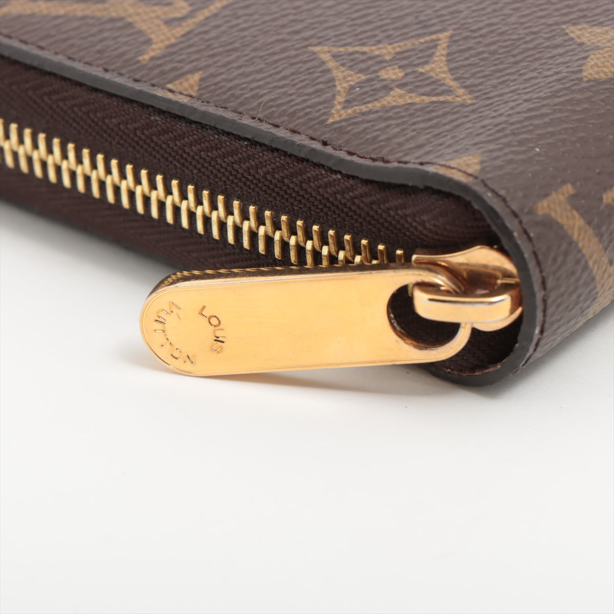 Louis Vuitton Monogram  Wallet M41894 Rose Valerie Round Zip Wallet