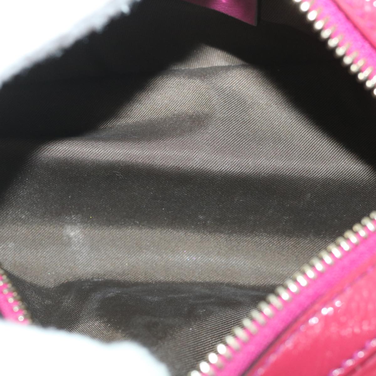 Gucci Interlocking G  Patent Leather Clutch Bag ()