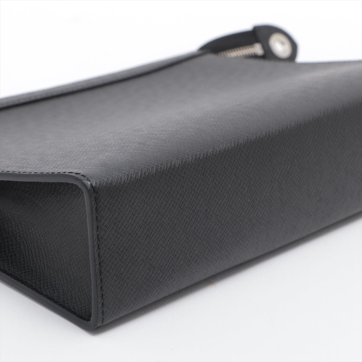 Louis Vuitton Taiga Pouch Voyeurage MM M30547