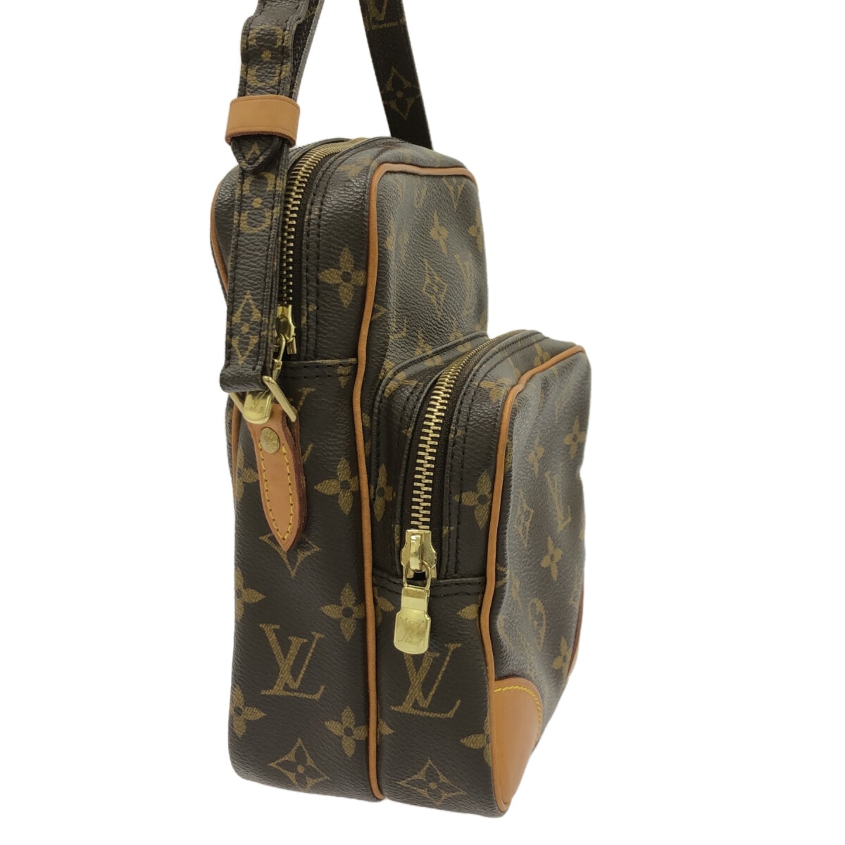 Louis Vuitton Amazon  Canvas Shoulder Bag ()