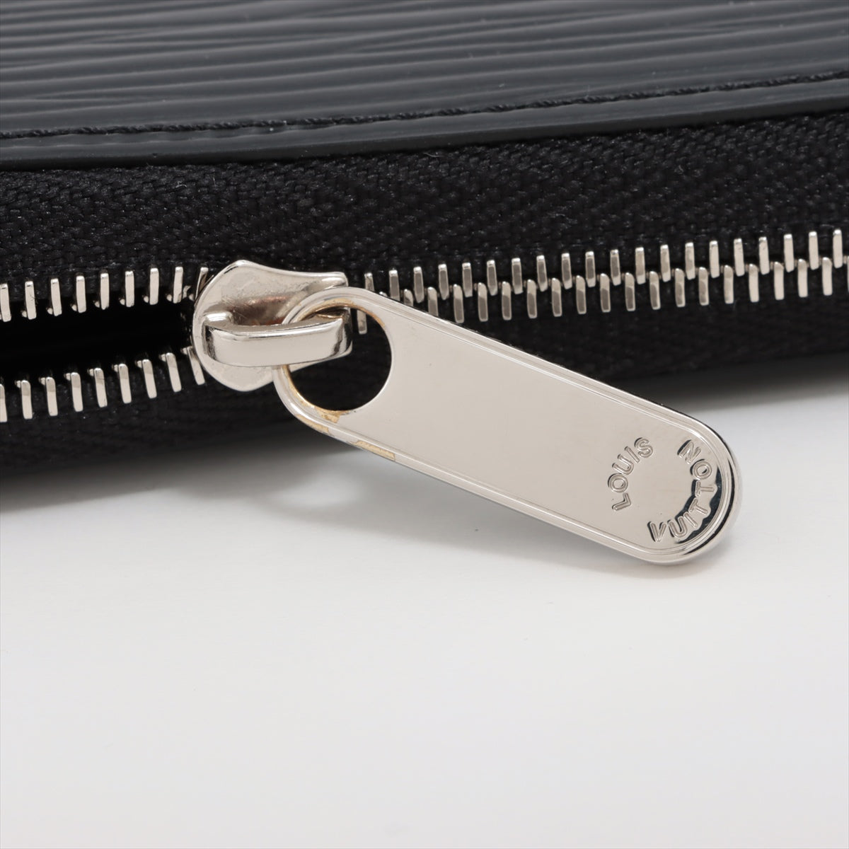 Louis Vuitton Epi Zippy Coin Impact M60152 Noneir Coin Case  Reaction