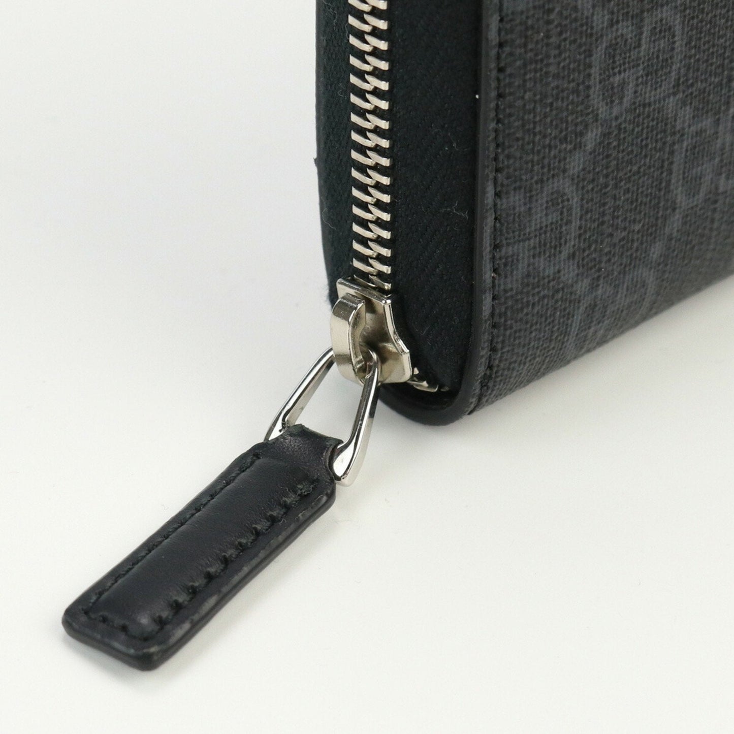 Gucci Gg Supreme  Canvas Wallet  ()