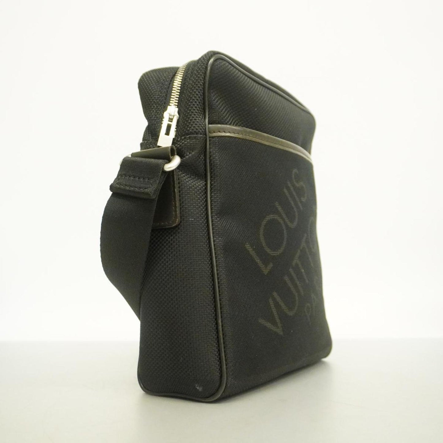 Louis Vuitton Citadine  Canvas Shoulder Bag ()