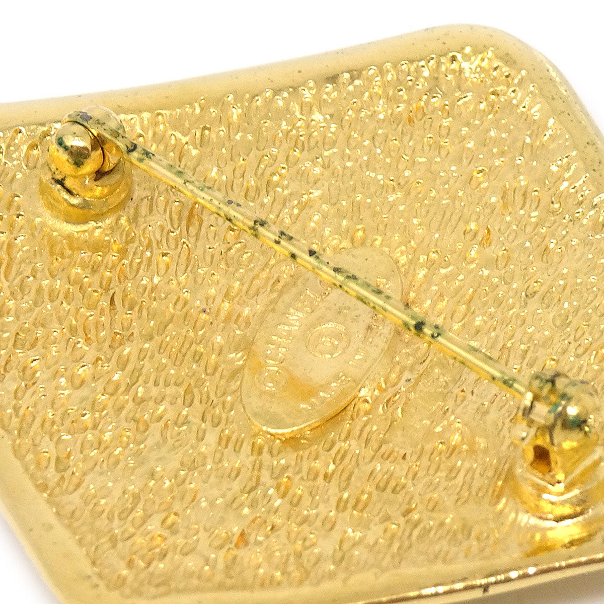 Luxury Chanel 1986-1994 Diamond Shape Brooch Pin Gold 1134