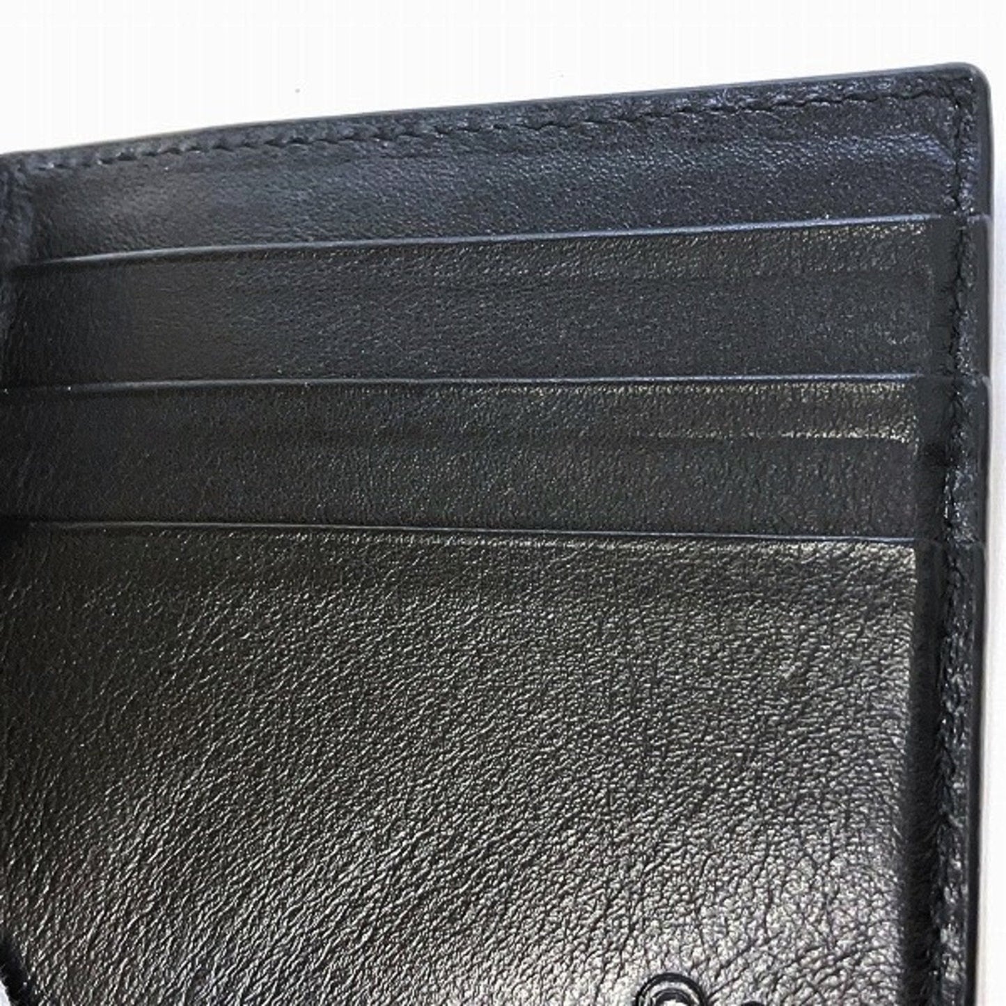 Gucci  Leather Wallet  ()