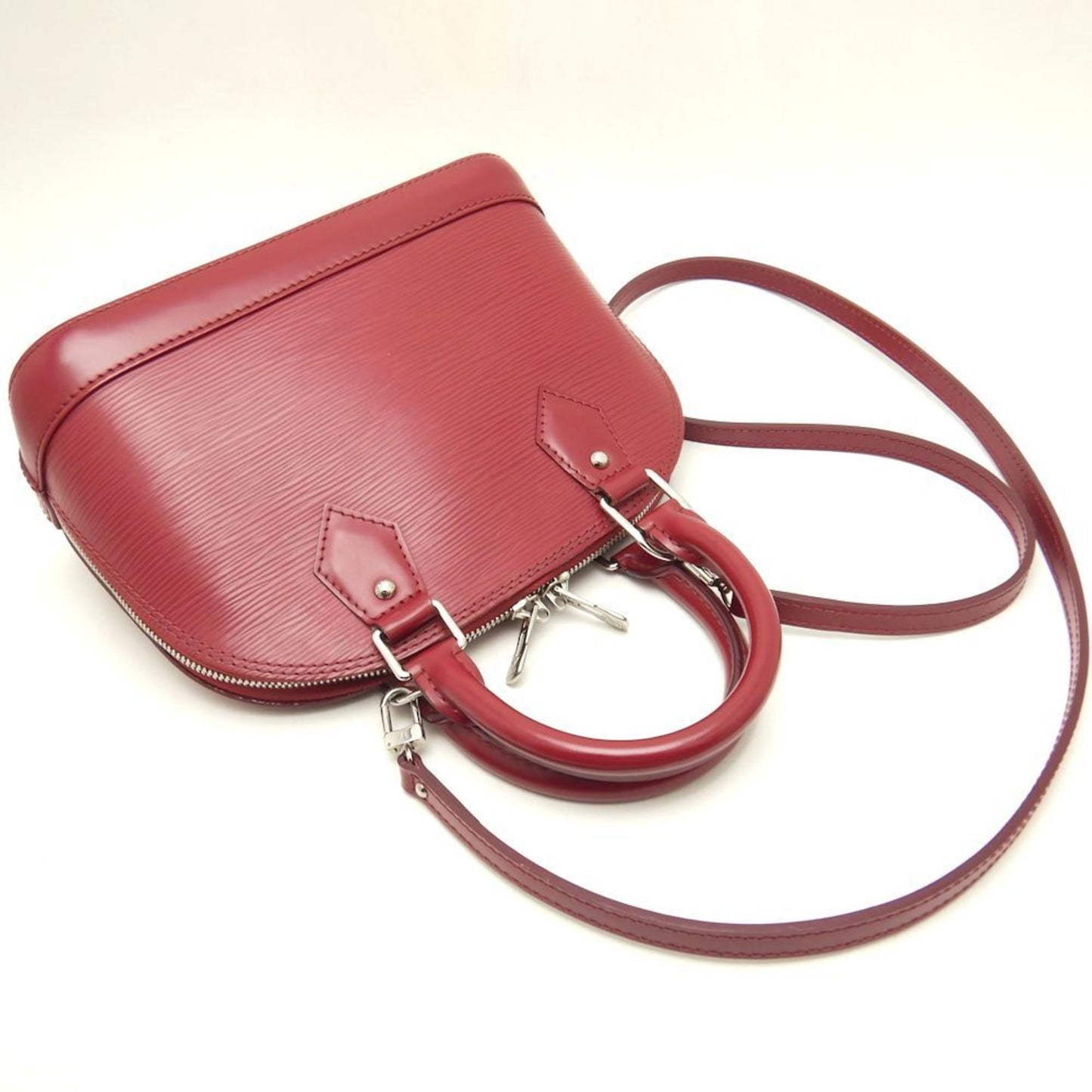 Louis Vuitton Alma  Leather Handbag ()