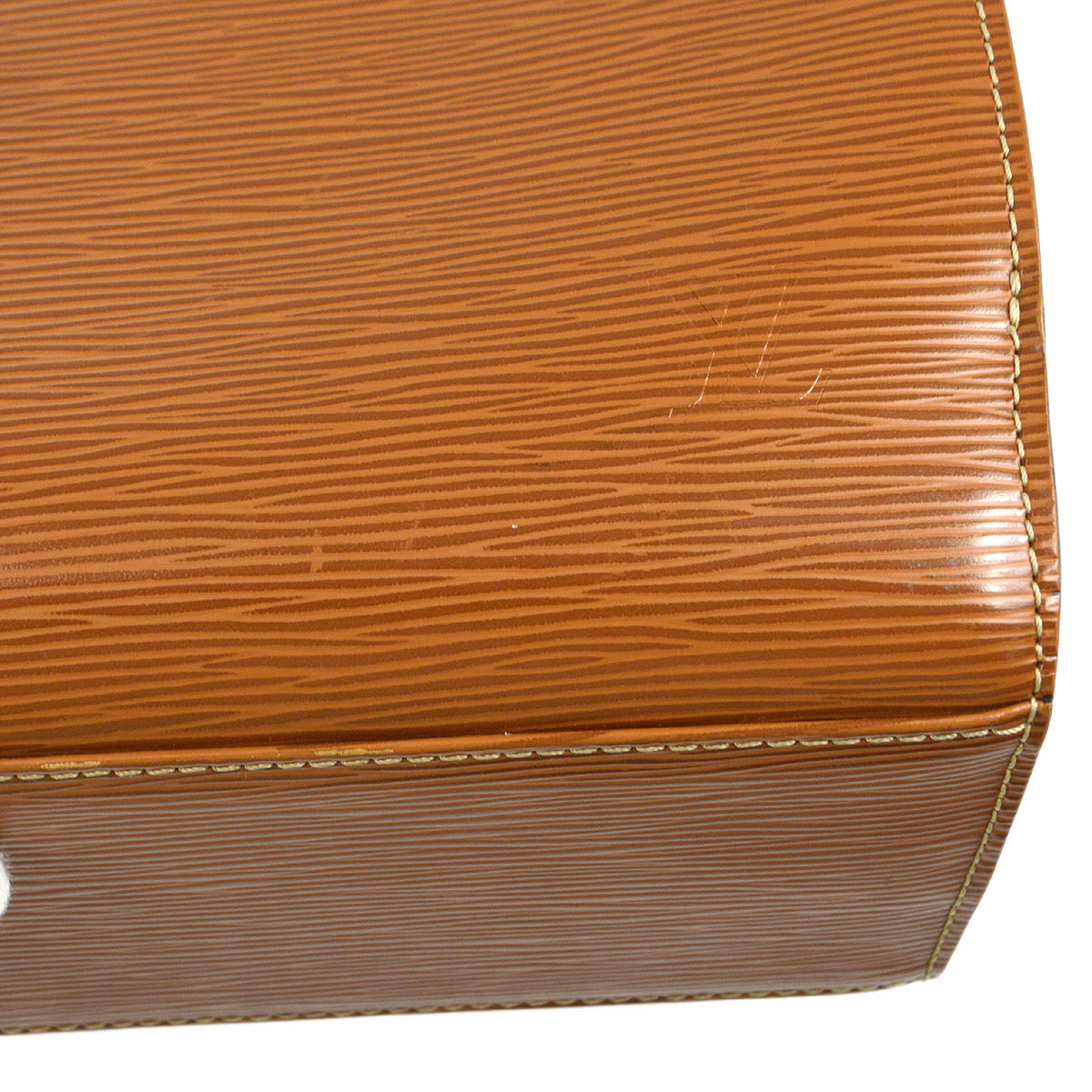 Louis Vuitton 2006 Pont Neuf Epi Cannelle M5205I