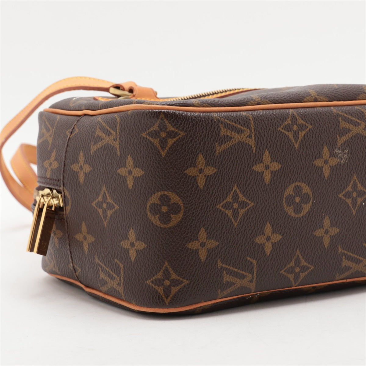 Louis Vuitton Monogram City MM M51182