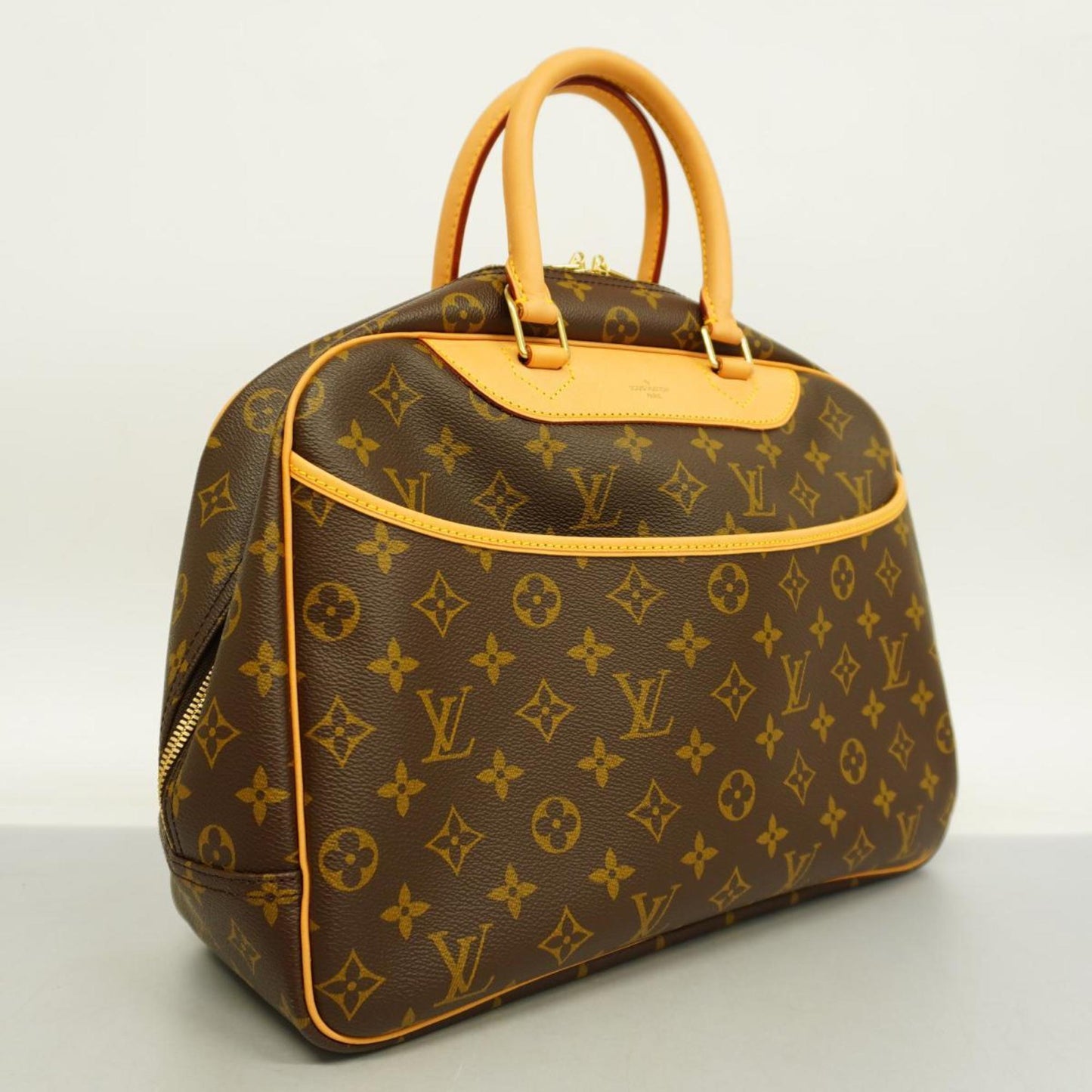 Louis Vuitton Deauville  Canvas Handbag ()