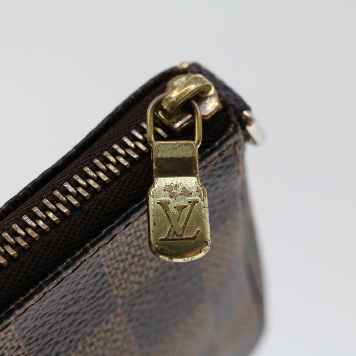 LOUIS VUITTON Damier Ebene T&B Mini Pochette Accessoires Pouch N58011 LV ac1964