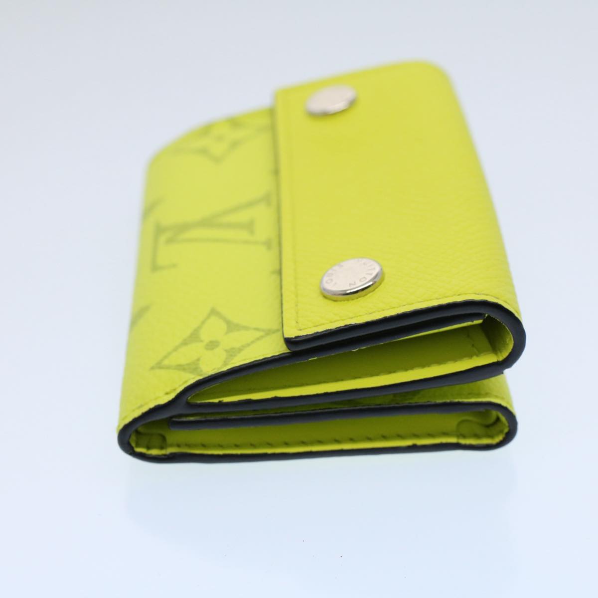 LOUIS VUITTON Taigalama Discovery Compact Wallet Jaune M67629 LV ac2214