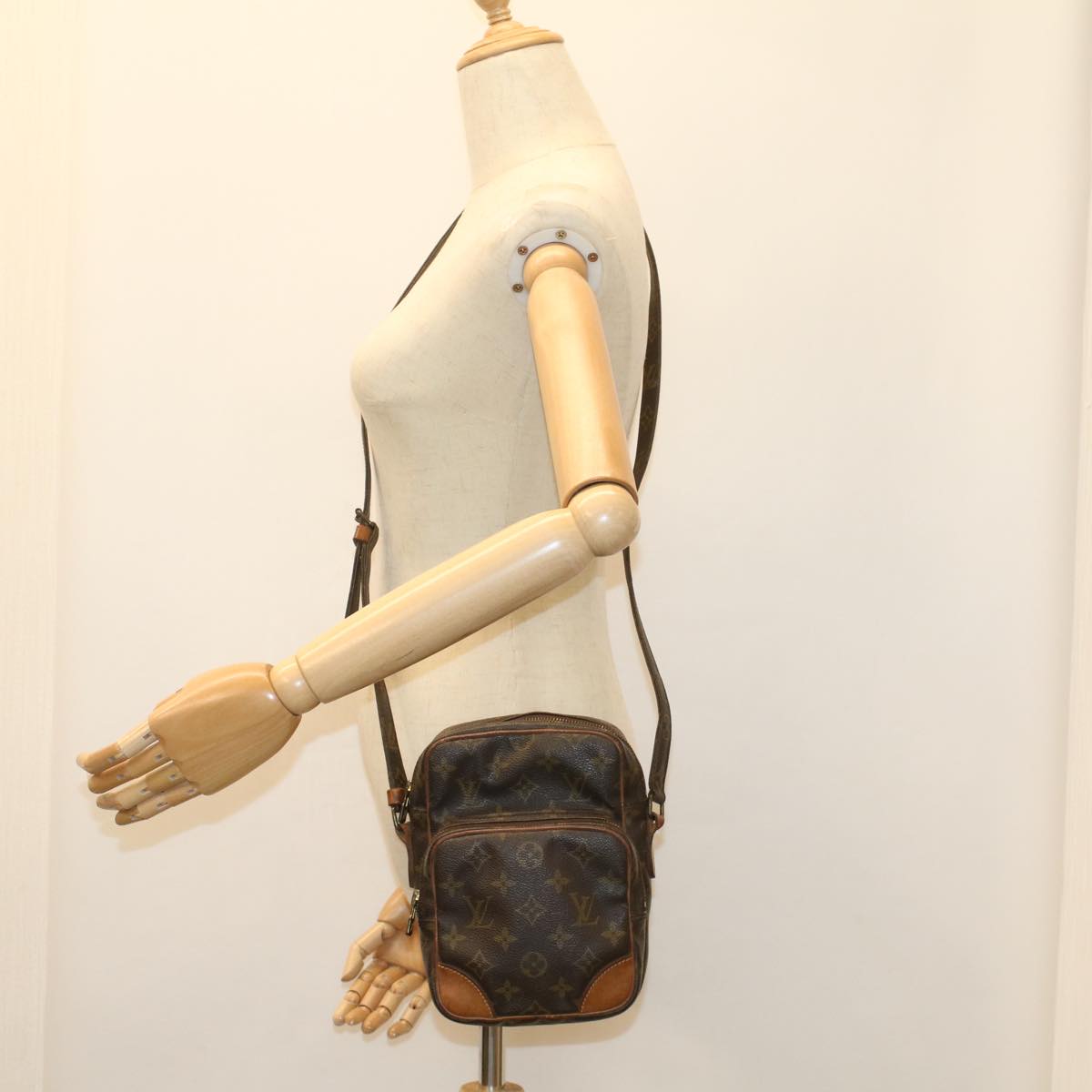LOUIS VUITTON Monogram Amazon Shoulder Bag M45236 LV ac2239